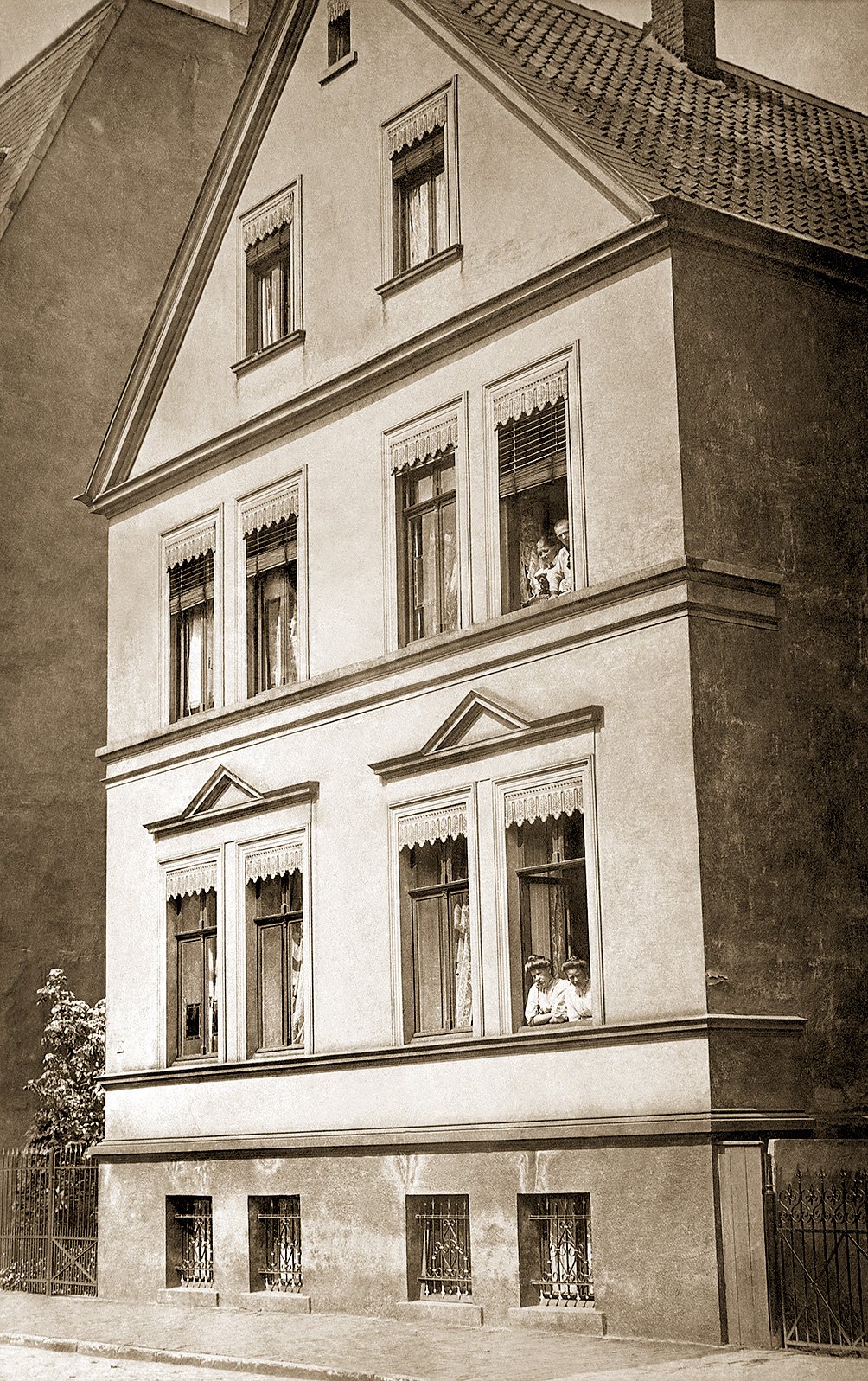 Foto: Wohnhaus Rudolf-von-Langen-Straße 36 (Stadtmuseum Münster CC BY-NC-SA)