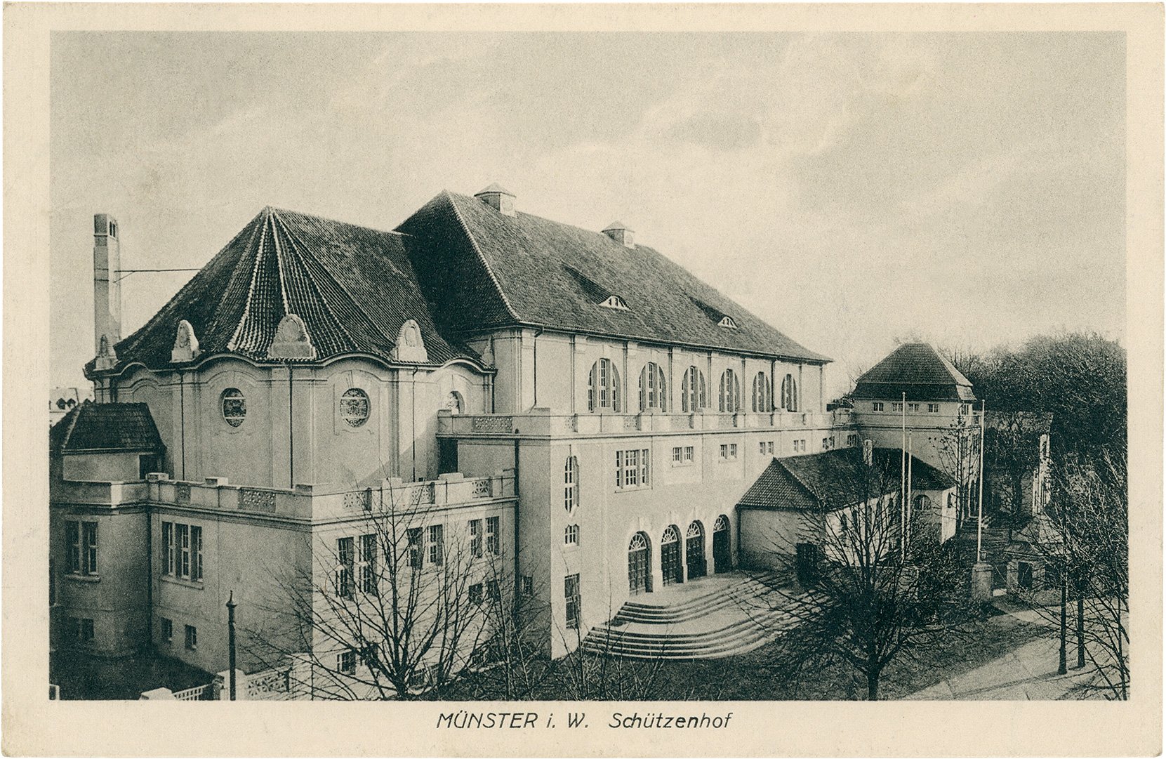 Postkarte: Blick auf den neuen Saalbau des Schützenhofes entlang der Hammer Straße stadtauswärts. (Stadtmuseum Münster CC BY-NC-SA)