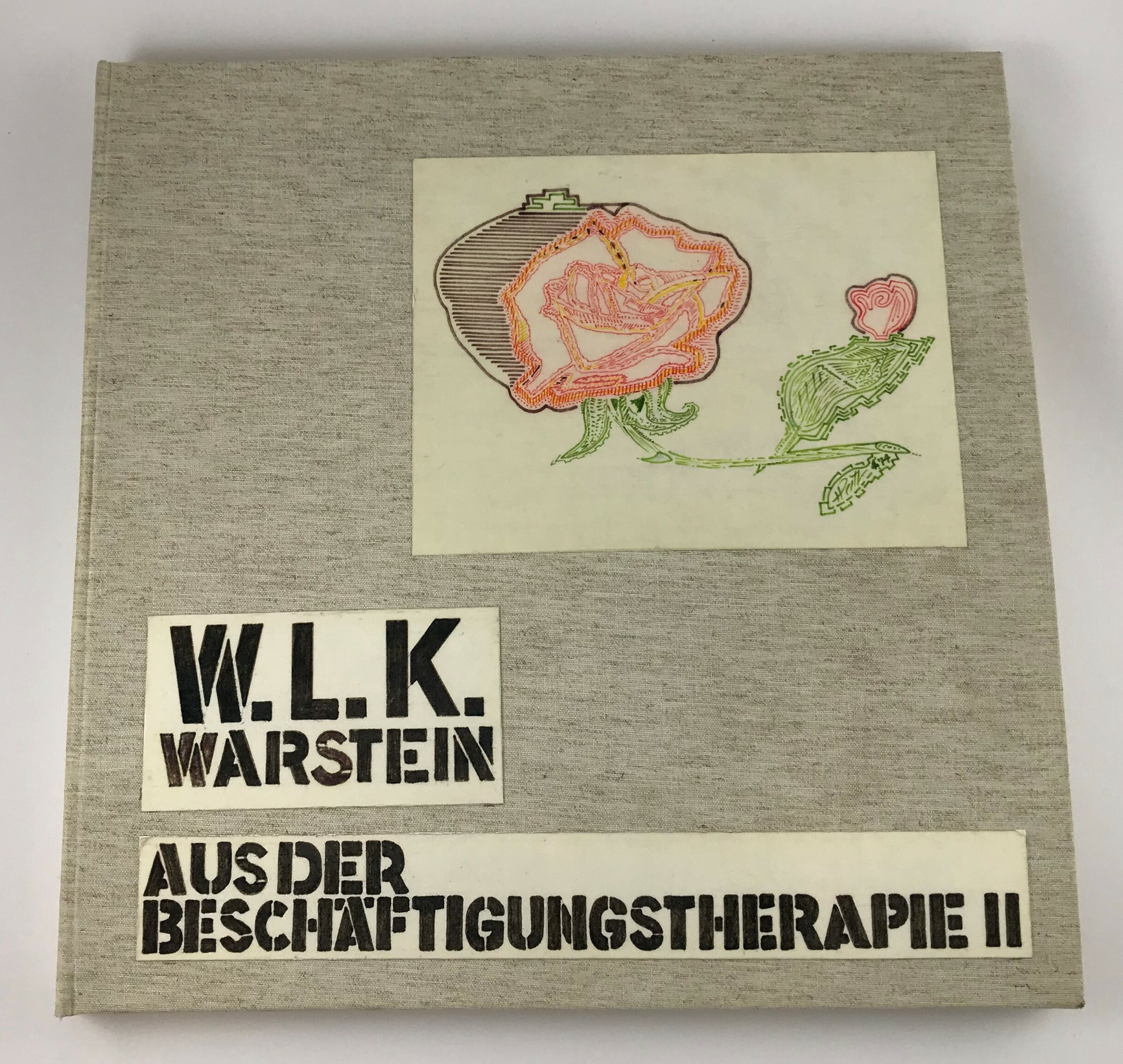 Buch „W.L.K. Warstein - Aus der Beschäftigungstherapie II“ (LWL-Psychiatriemuseum Warstein CC BY-NC-SA)