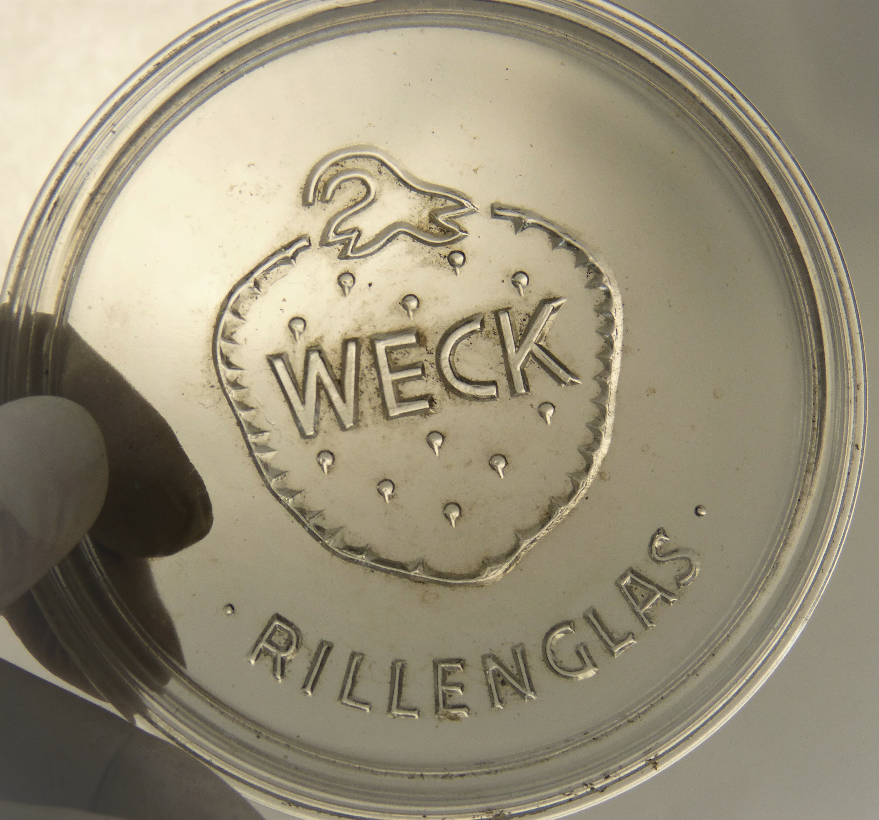 Einmachglas von der Marke "Weck" (Städt. Hellweg-Museum Geseke CC BY-NC-SA)