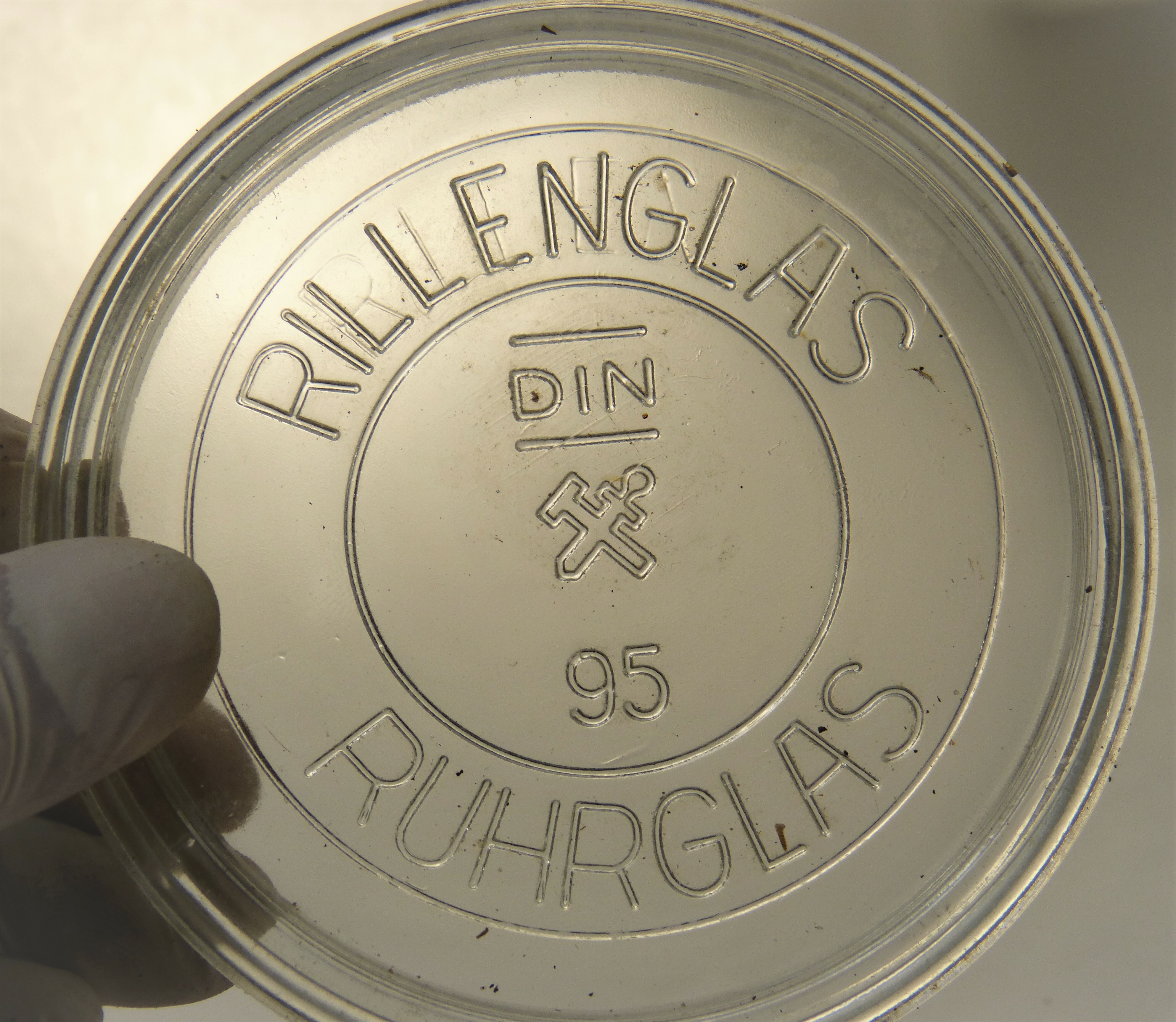 Einmachglasdeckel von "Ruhrglas" (Städt. Hellweg-Museum Geseke CC BY-NC-SA)
