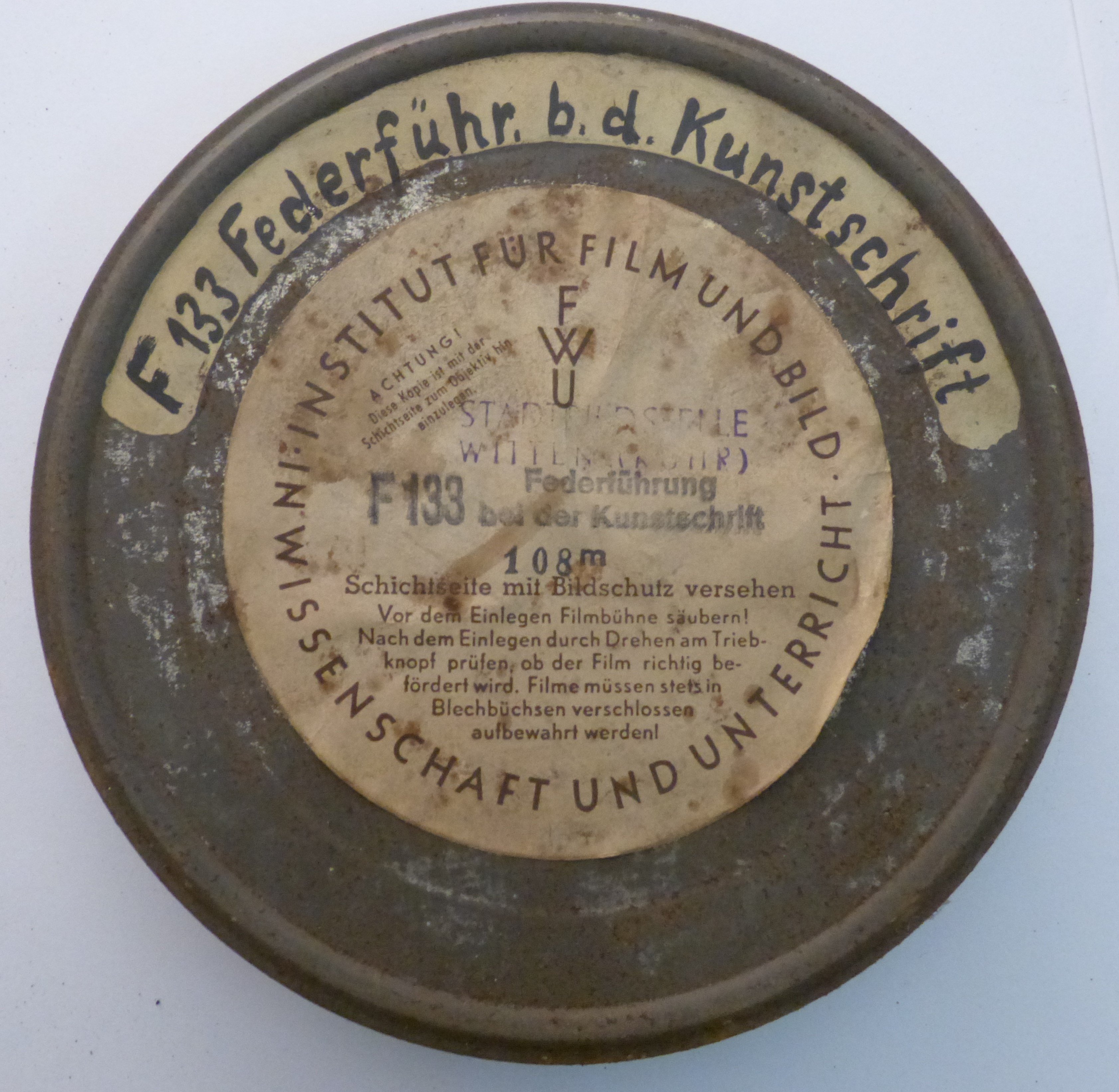 Unterrichtsfilm "Federführ. b. d. Kunstschrift" (Städt. Hellweg-Museum Geseke CC BY-NC-SA)