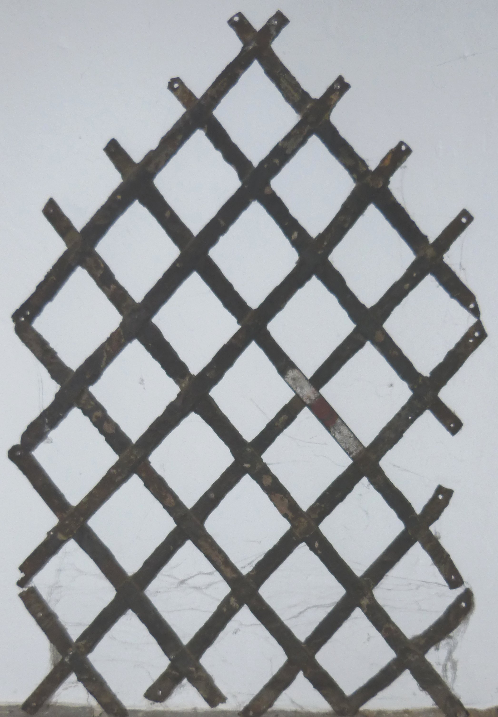 Gittertür eines Heiligenhäuschen (Städt. Hellweg-Museum Geseke CC BY-NC-SA)