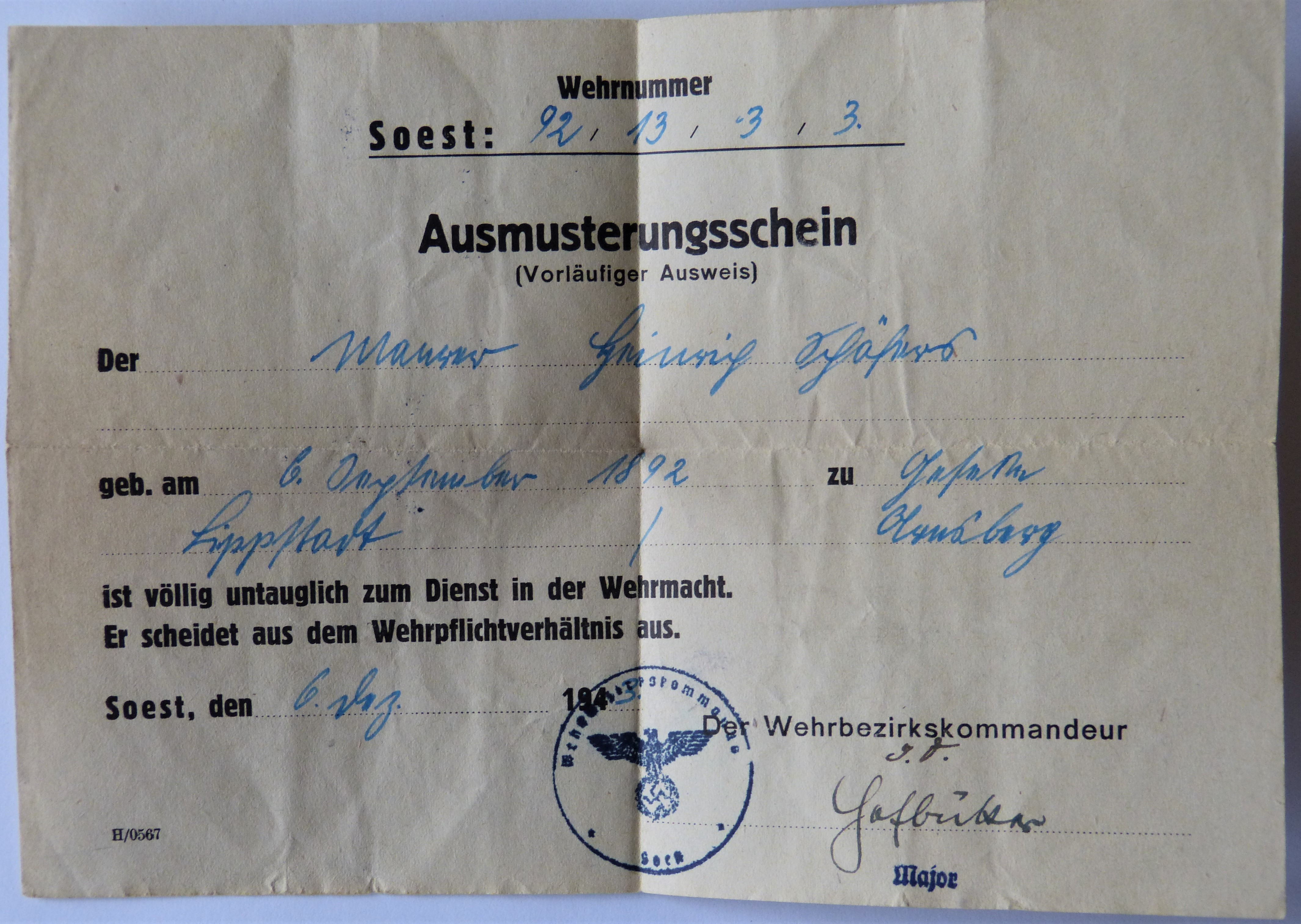 Einzelblatt: Ausmusterungsschein (Städt. Hellweg-Museum Geseke CC BY-NC-SA)