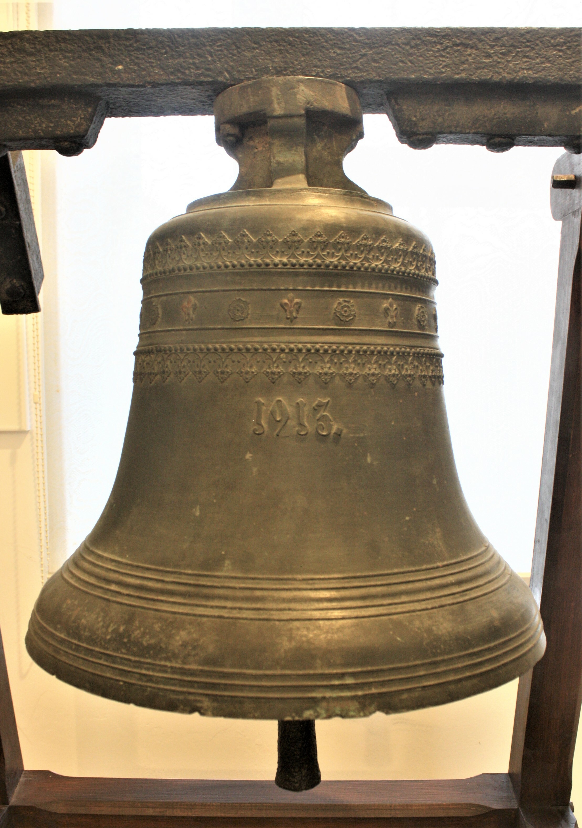 Glocke der alten evangelischen Kirche (Drilandmuseum CC BY-NC-SA)