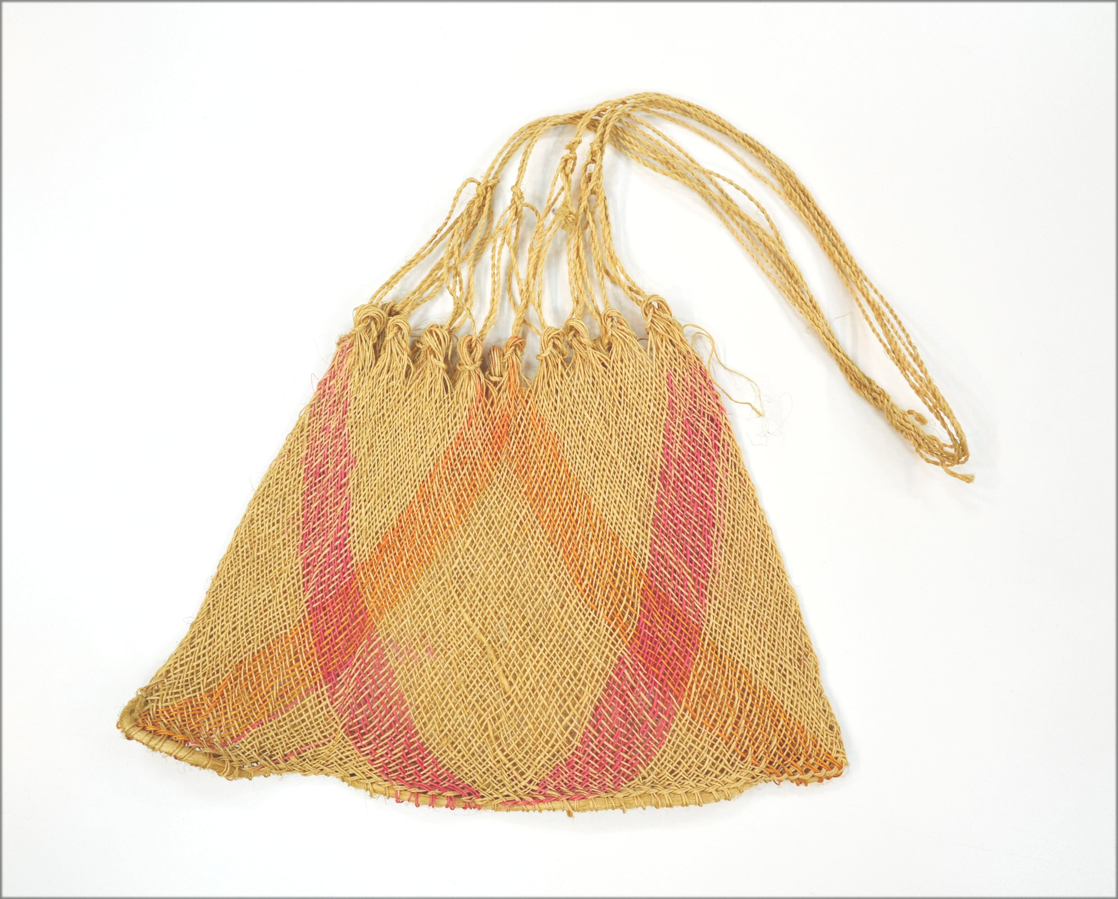 Tasche, mochila (Seminar für Kulturanthropologie des Textilen an der Technischen Universität Dortmund CC BY-NC-SA)