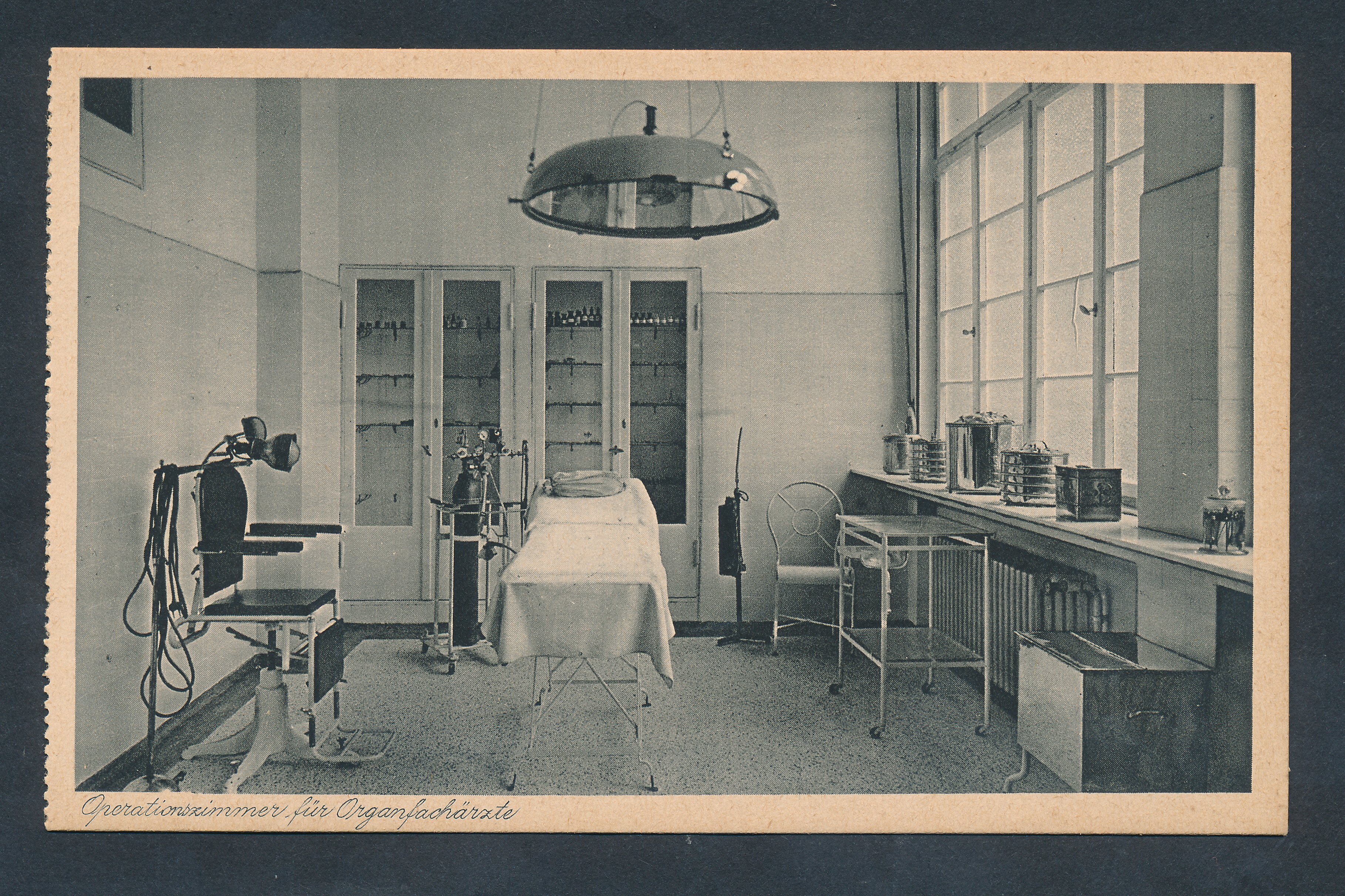 Ansichtskarte: Dreifaltigkeits - Hospital Lippstadt Operationszimmer für Organfachärzte (Stadtmuseum Lippstadt CC BY-NC-SA)