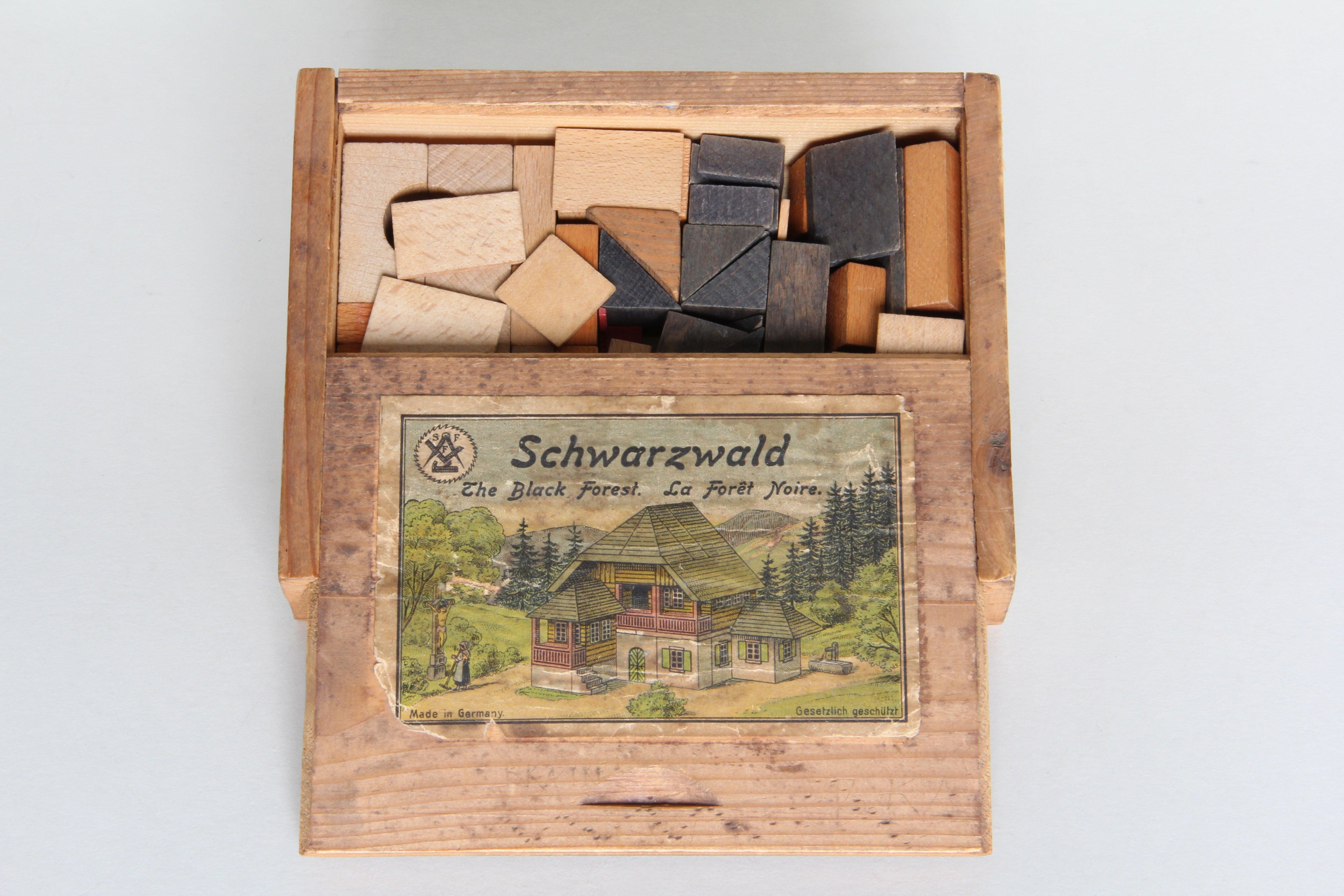 Holzbaukasten: Schwarzwald (Stadtmuseum Lippstadt RR-F)