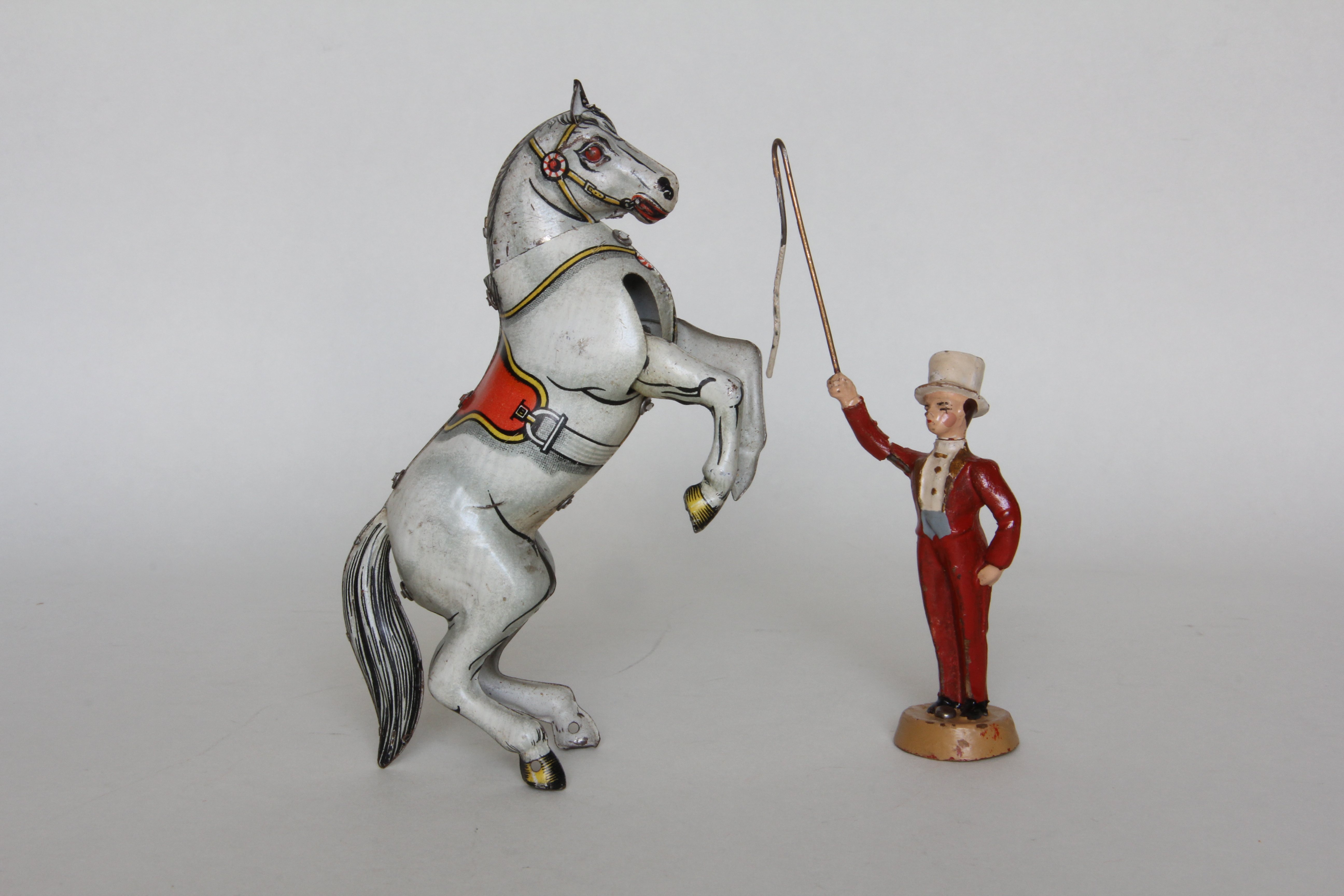 Aufziehspielzeug mit Massefigur: Dompteur und Pferd (Stadtmuseum Lippstadt RR-F)