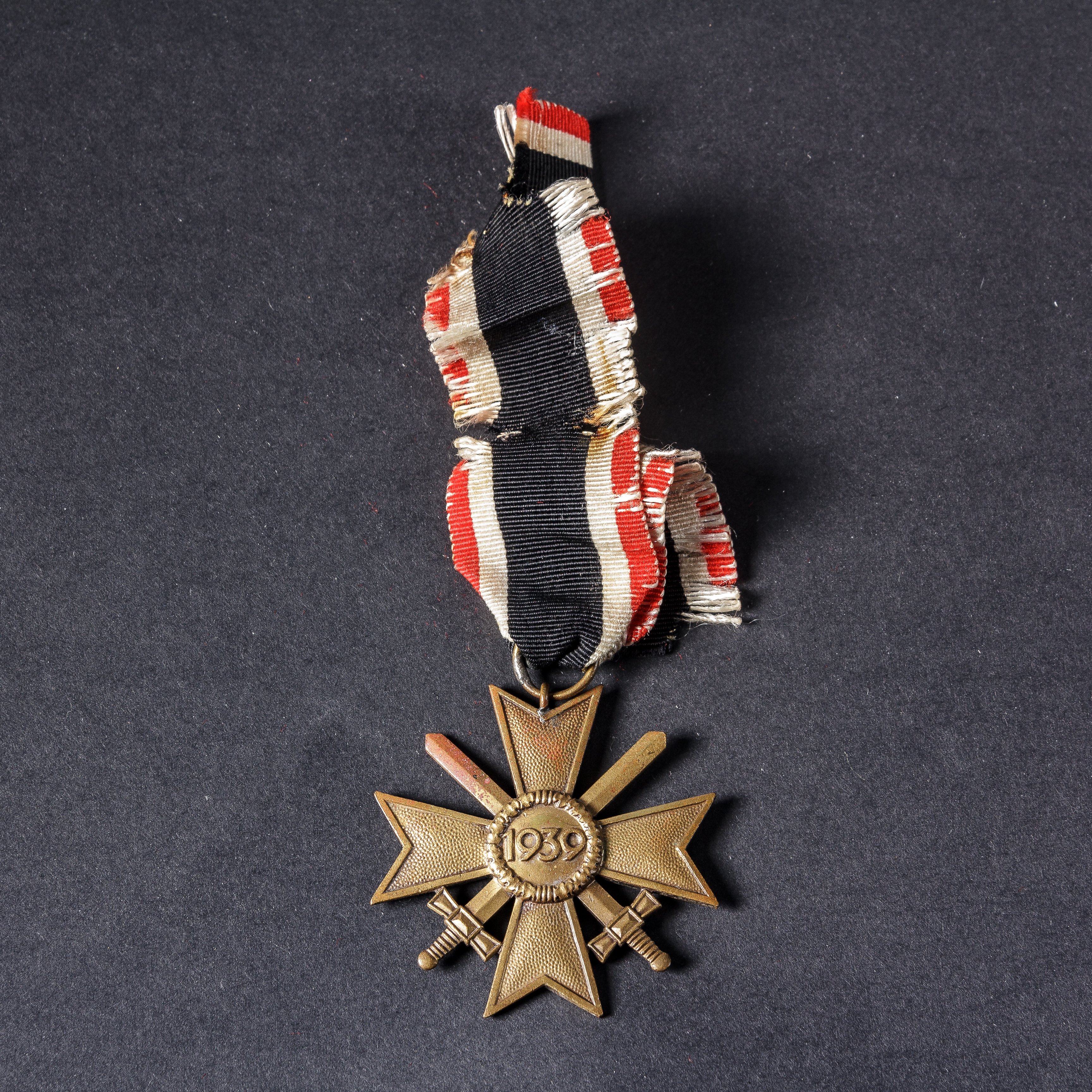 Orden: Kriegsverdienstkreuz mit Schwertern (Stadtmuseum Lippstadt CC BY-NC-SA)