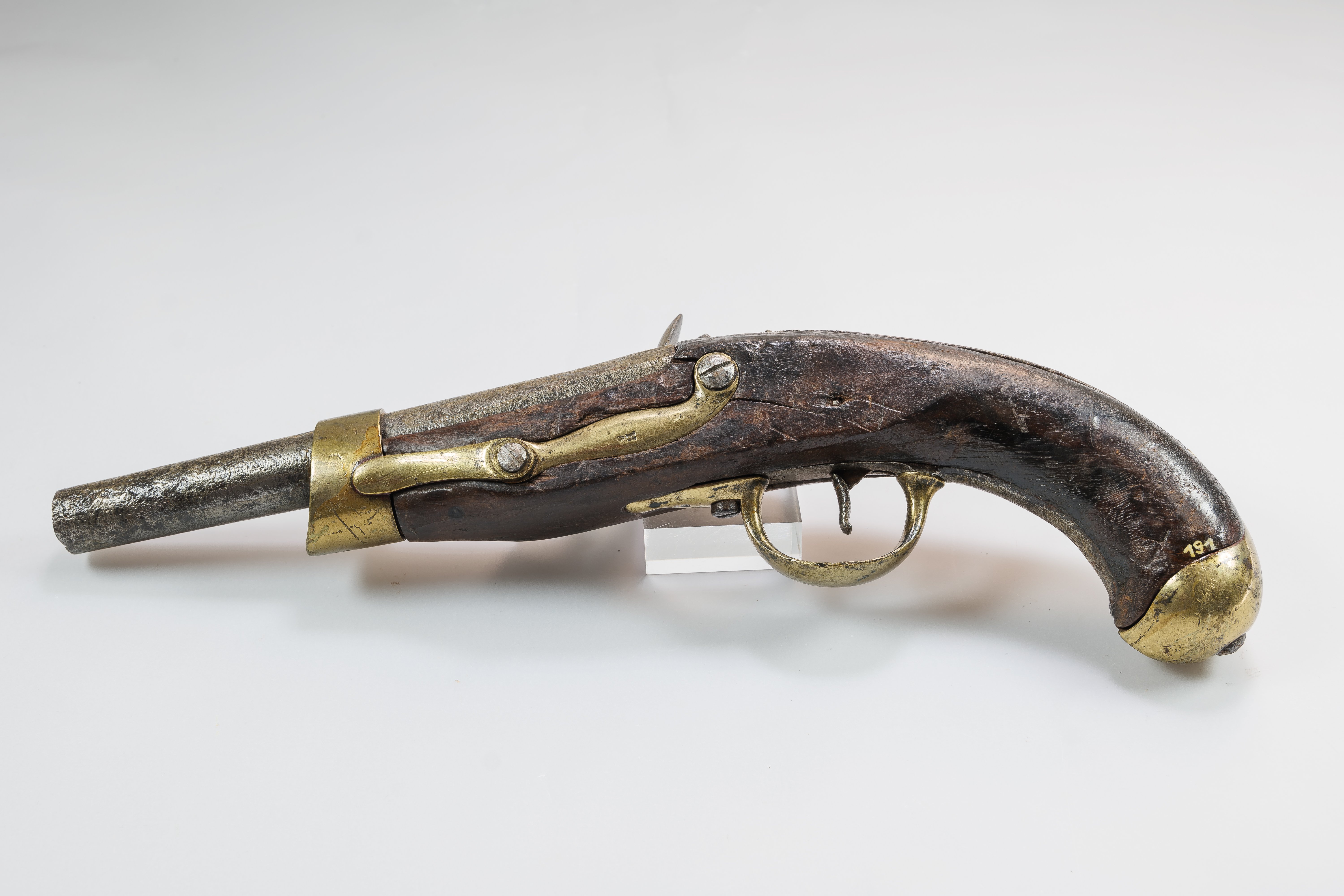 Pistole: Kavalleriepistole mit Steinschloss (Stadtmuseum Lippstadt CC BY-NC-SA)