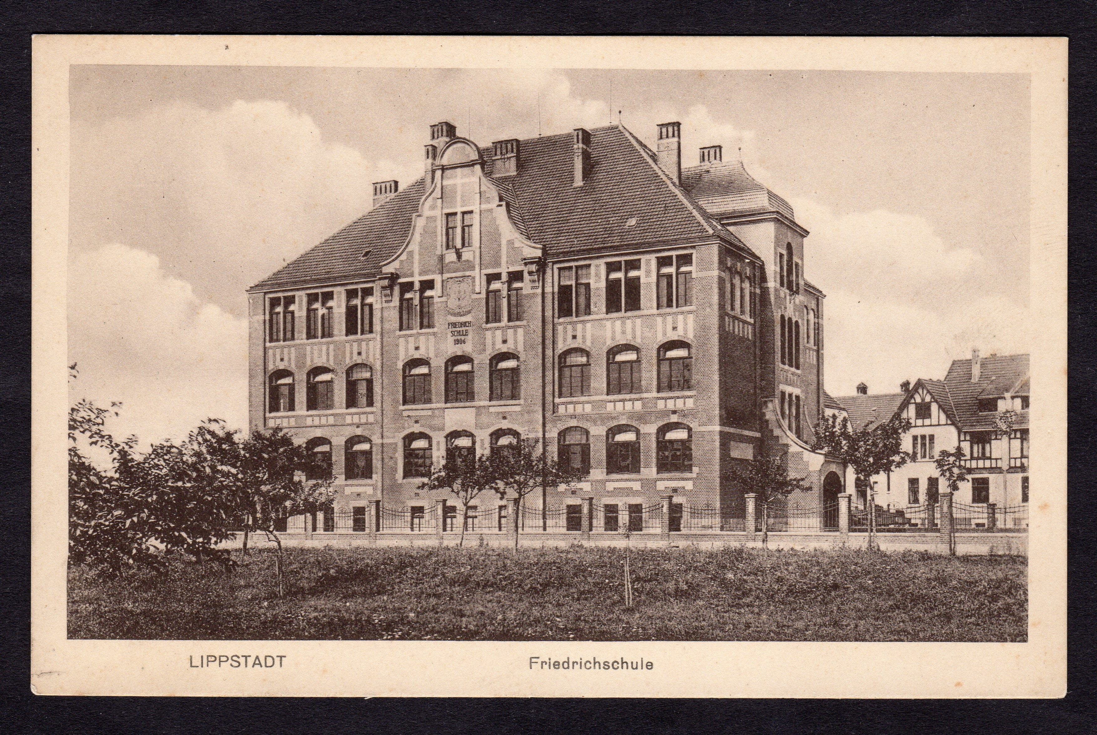 Postkarte Friedrichschule (Stadtmuseum Lippstadt CC BY-NC-SA)