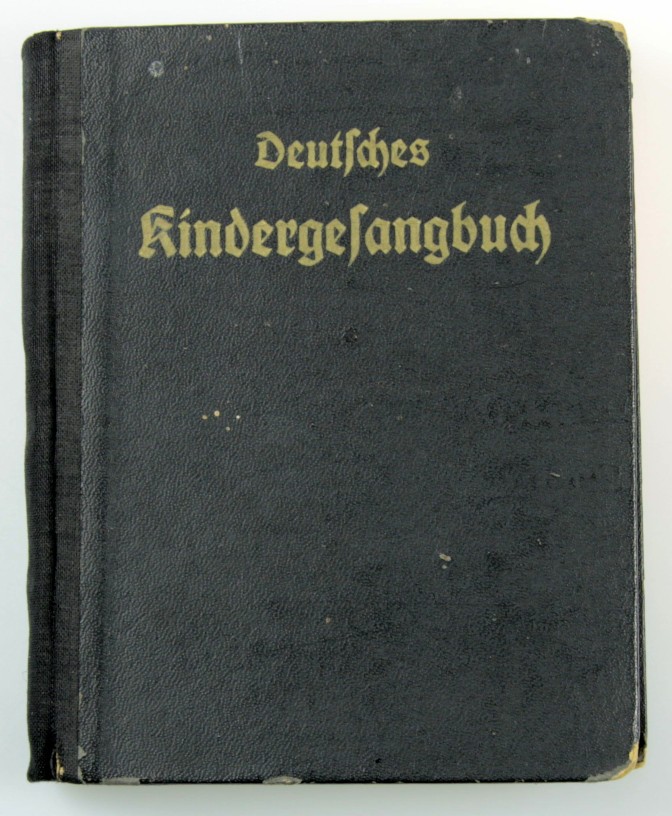 Kindergesangbuch (Stadtmuseum Lippstadt CC BY-NC-SA)