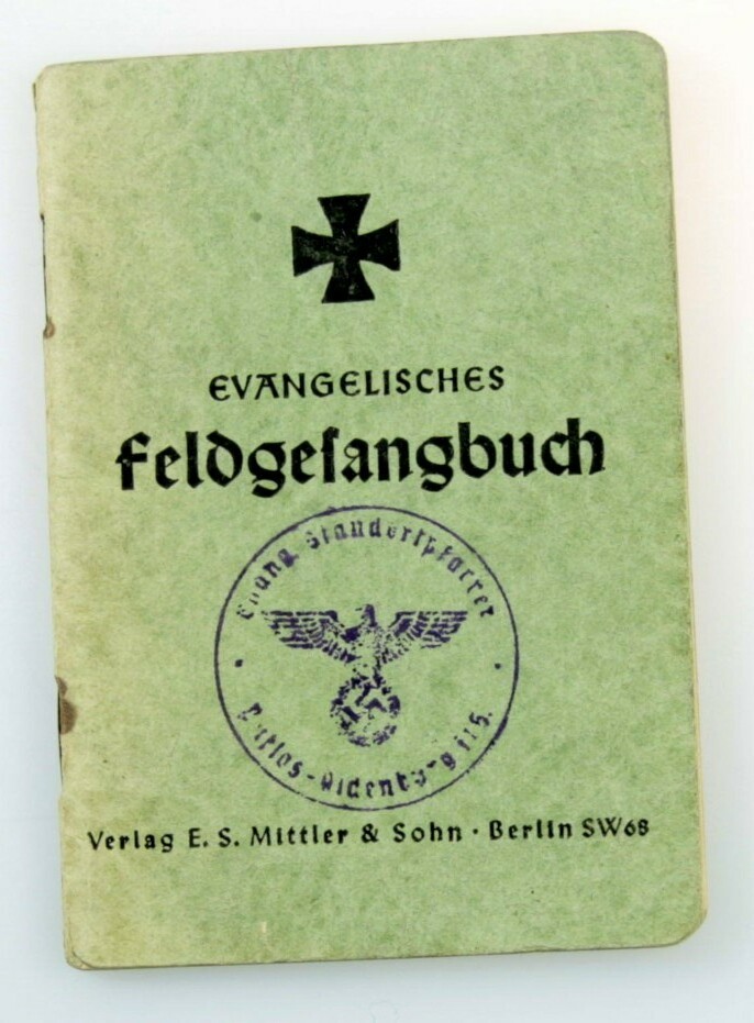 Evangelisches Feldgesangbuch (Stadtmuseum Lippstadt RR-F)