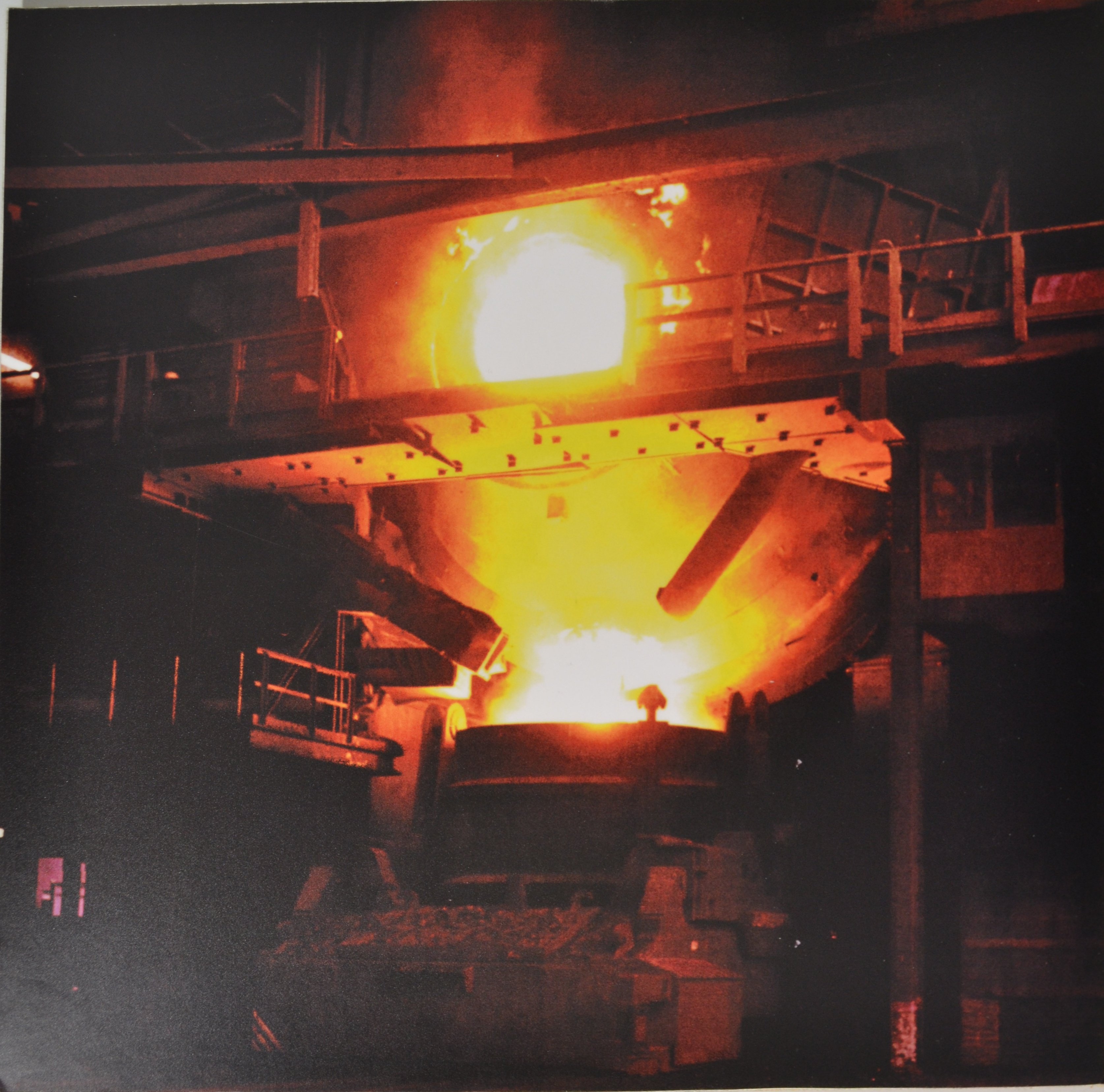 Stahlerzeugung im Oxygenstahlwerk (Museum des Heimatvereins Hörde CC BY-NC-SA)