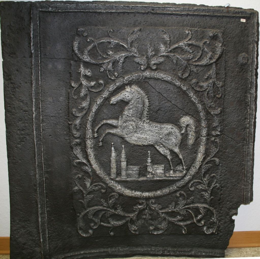 Ofenplatte &quot;Pferd&quot; (Heimatmuseum der Stadt Marsberg CC BY-NC-SA)